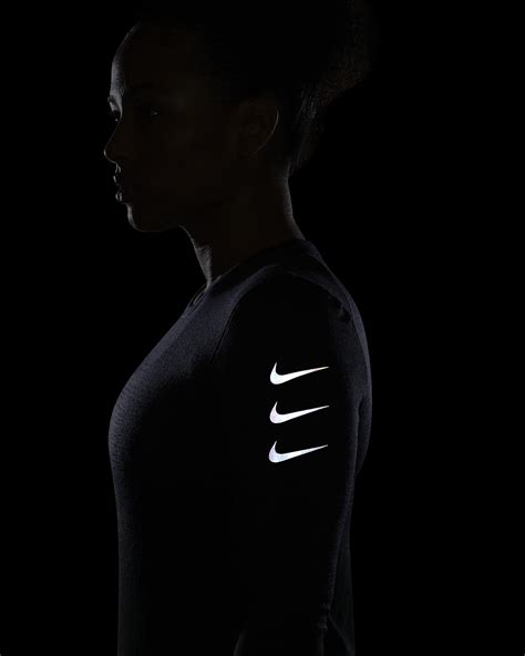 Nike Dri Fit Adv Run Division Women S Long Sleeve Running Top Nike Uk