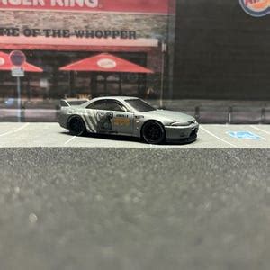 Hot Wheels Nissan Skyline Gt R Bcnr33 Godzilla Etsy