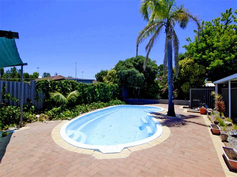 16 Hicks Way Hillarys Wa 6025 Property Details