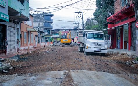 Prefeitura de Belford Roxo inicia obras da construção do calçadão do