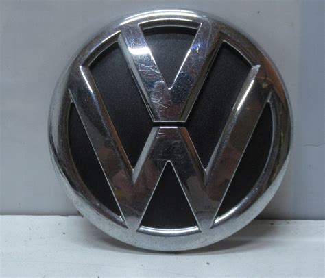 VW GOLF VI 09R EMBLEMAT LOGO KLAPY TYŁ 13236583536 oficjalne