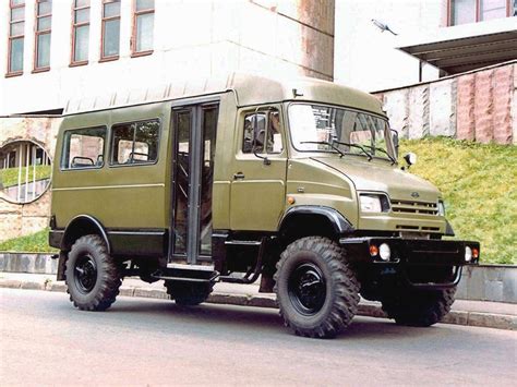 История автомобильной компании ЗИЛ