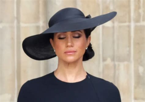 Meghan Markle Rompe En Llanto En El Funeral De La Reina Isabel Ii