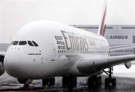 Video Emirates A380 Dramatic Crosswind Landing Logistics Middle East