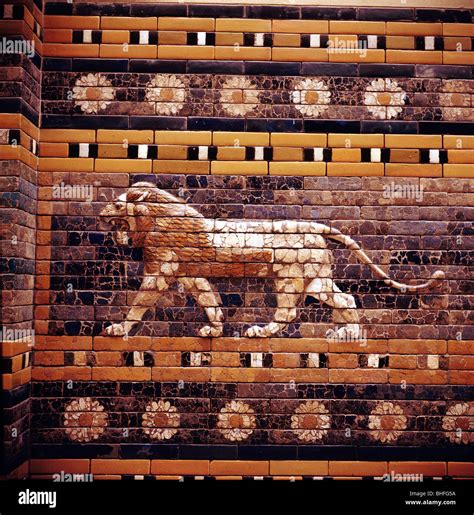 Ishtar Gate Lion Hi Res Stock Photography And Images Alamy