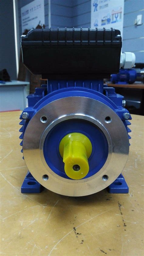 B14 Flange 2 2kw 3hp 2800rpm Motor Single Phase 240v Reversible Cscr Shaft 24mm