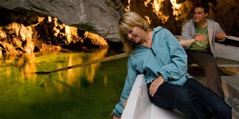 Unterirdischer See Höhle Wallis erleben