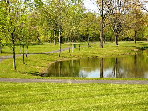 Find Your Lambton Park Dream Home In New Albany Country Club