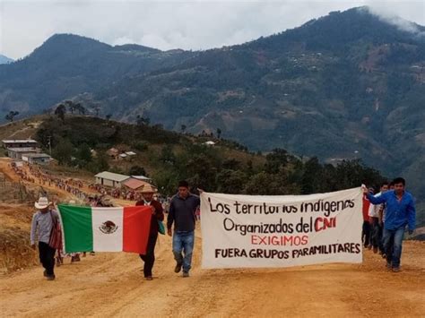 Pueblos indígenas bloquean carretera en Acatepec MEGANOTICIAS