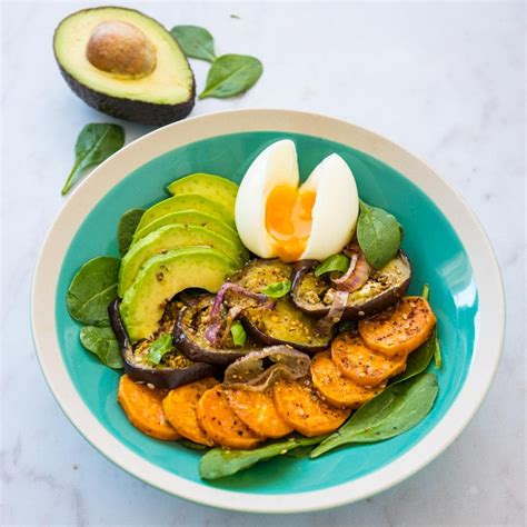 Salade de patate douce aubergine rôties œuf mollet La cerise sur le