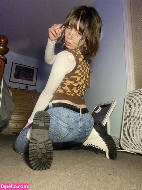 Emma Grace Murabito Nude Photo