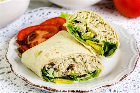 Wraps de ensalada de pollo facilísimos con opción sin gluten