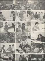 Explore 1975 Morris High School Yearbook, Morris OK - Classmates