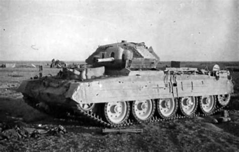 A15 Cruiser Tank Mark Vi Crusader Ii In North Africa Crusader Tank British Tank Tank