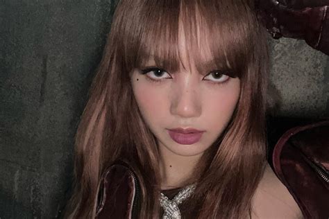 See Lisa’s Hottest Looks From Blackpink’s Single Pink Venom Vogue India Sareebasket