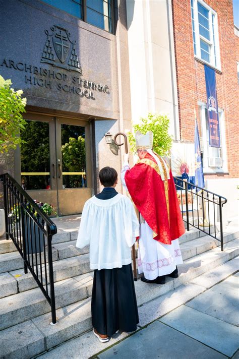 Photographs Of The Week Cardinal Dolan Celebrates Mass To Introduce