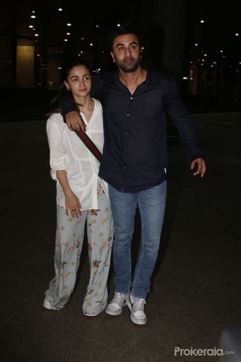 Alia Bhatt Photos Alia Bhatt Pics Photo Gallery Hot Sexy Alia Bhatt Photos Photos