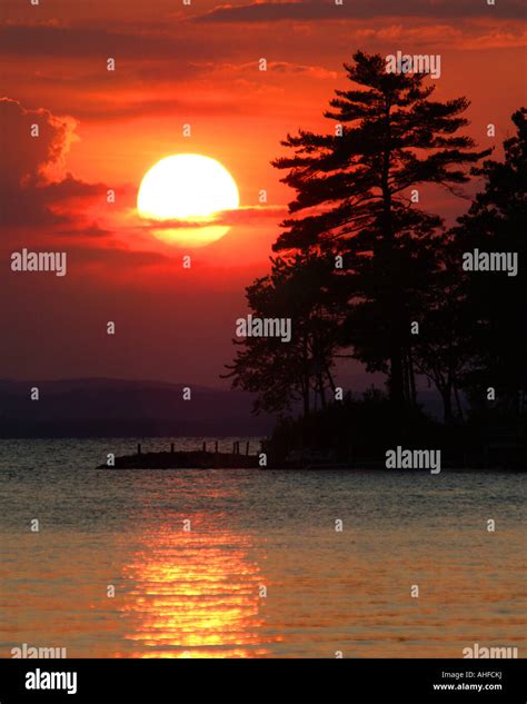 Winnipesaukee Hi Res Stock Photography And Images Alamy