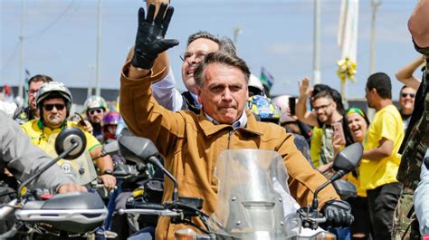 Cartadas de Bolsonaro na última semana motociatas dia 1º e pesquisa de