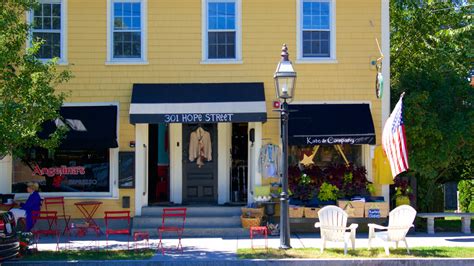 stay  bristol  neighborhoods expedia