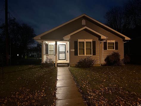 919 N Governor St Evansville In 47711 Zillow