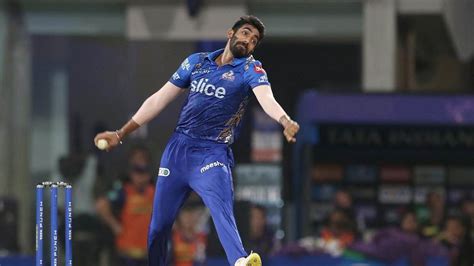 IPL 2024 म खस मशन क सथ खलग Jasprit Bumrah 3 बड रकरडस