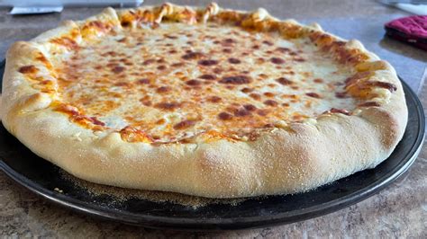 Homemade Stuffed Crust Pizza Dining And Cooking