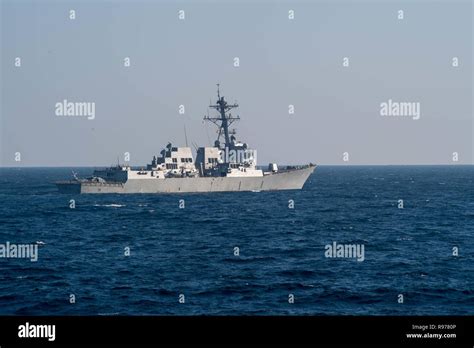 Spruance class destroyer hi-res stock photography and images - Alamy