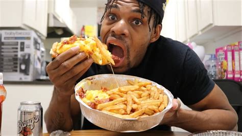 Bacon Mac N Cheese Dogs With Fries Mukbang Youtube