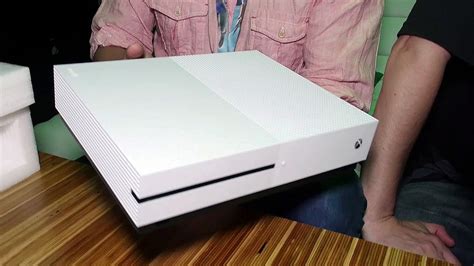 Notre Unboxing De La Xbox One Slim Youtube