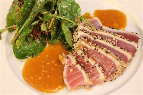 Tuna Tataki Spinach Salad With Yuzu Miso Dressing Red Pepper Sauce