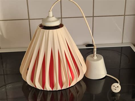 Se Produkter Som Liknar Retro Taklampa Med Plastband P Tradera