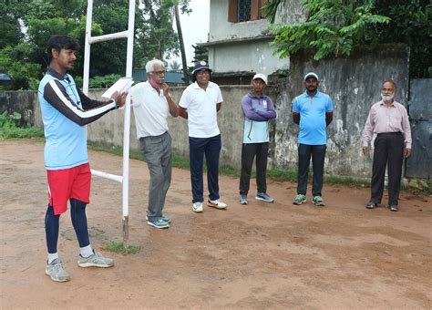 Cricket Workshop Mr Susil Sikaria Pallisree