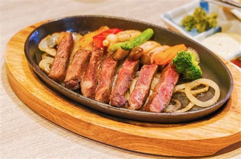 Beef Teppanyaki Recipe Japanese Steak Stock Image - Image of cook, fragrance: 107762297