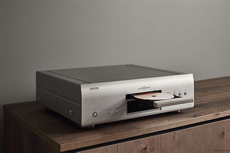 Denon DCD 1700NE CD SACD Player für 1 500 Euro