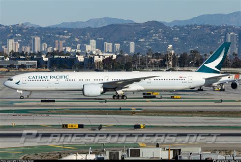 B Kpz Cathay Pacific Boeing Er Photo By Wolfgang Kaiser Id