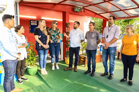 Comissão especial de segurança nas escolas inspeciona três CEI no Costa