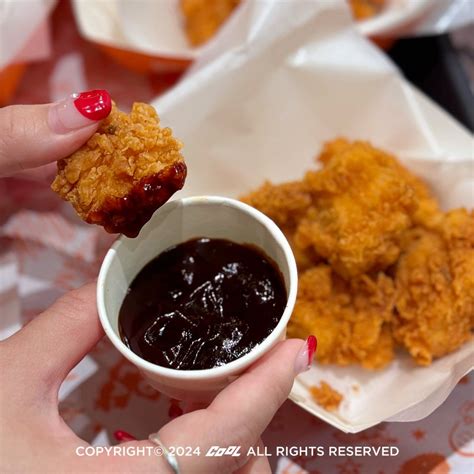 出門找新鮮｜popeyes® 神級明星餐點「極磅爽脆炸雞、勁厚布里歐雞腿堡」搶先開箱！「秘製肯瓊風味＋牛油酥炸」更香更酥 Cool