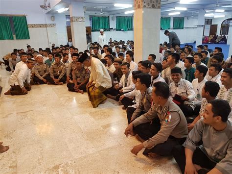 Polres Nganjuk Gerakan Memakmurkan Masjid Oleh Polsek Kertosono