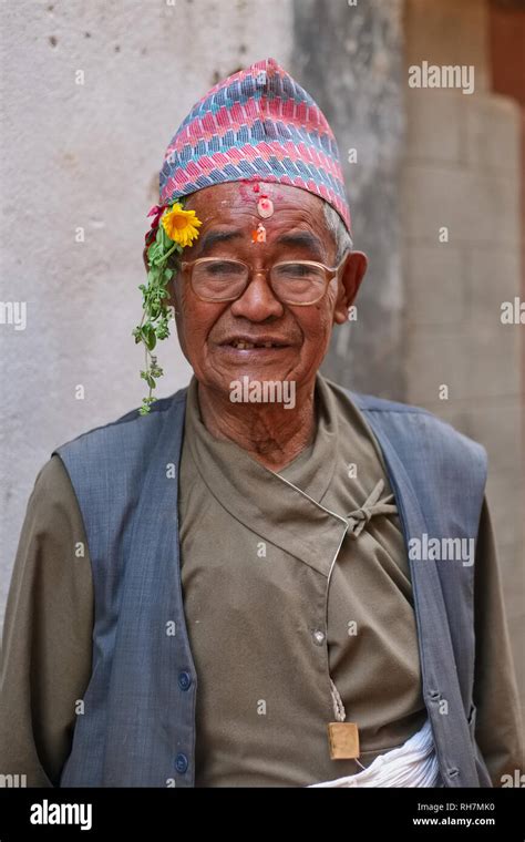 Nepalese Cap Hi Res Stock Photography And Images Alamy