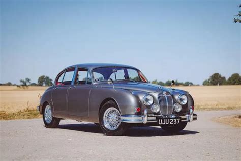 1959 Jaguar Mk2 38 Vin 200020dn Classiccom