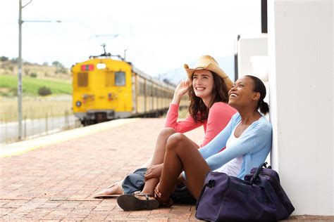 Travel Buddies: The Nine Perks of Traveling the World With A Friend ...