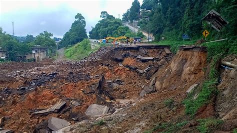 Em Sc 100 Municípios Têm Maior Risco De Deslizamentos De Solo E Inundações Aponta Tce Santa