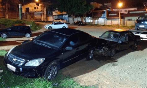 Mulher é presa após dirigir embriagada e invadir UPA em Bragança