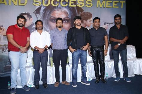 Chiyaan Vikram at Iru Mugan success meet - Photos,Images,Gallery - 48485