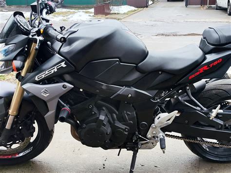 Купить б у Suzuki GSR инжектор передач в Судже чёрный naked bike года на Авто ру ID
