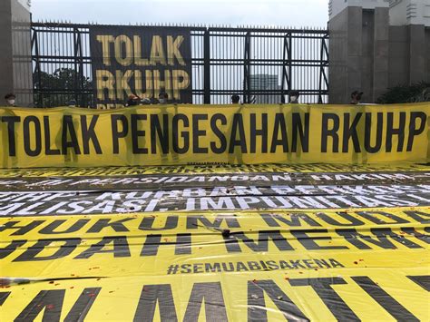 Soal RKUHP Komnas HAM Siap Gugat Ke MK