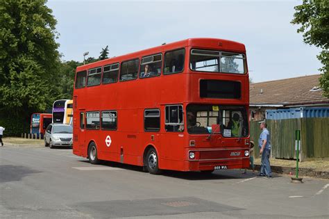 M1069 B69WUL On Route 254 Alton Bus Rally 2022 Hassaanhc Flickr