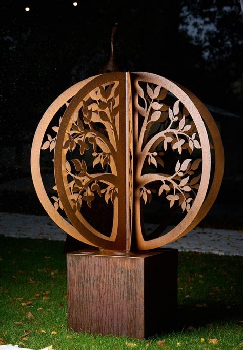 Tree Of Life Outdoor Sculpture Plinths Tree Of Life Garden Art