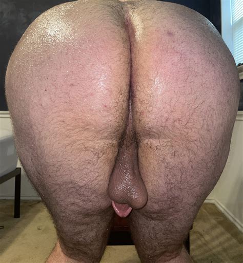 My Thick Ass Bent Over Waiting For Dick Scrolller